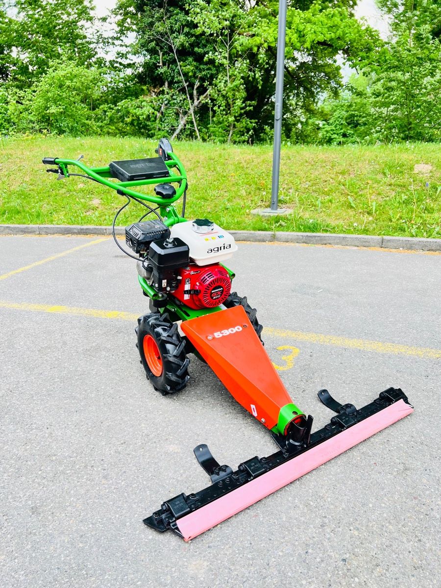 Agria Tagliaerba: Balkenmaher AGRIA 5300 Profi – Usato da Urdorf venduto da mas_5wfz 7