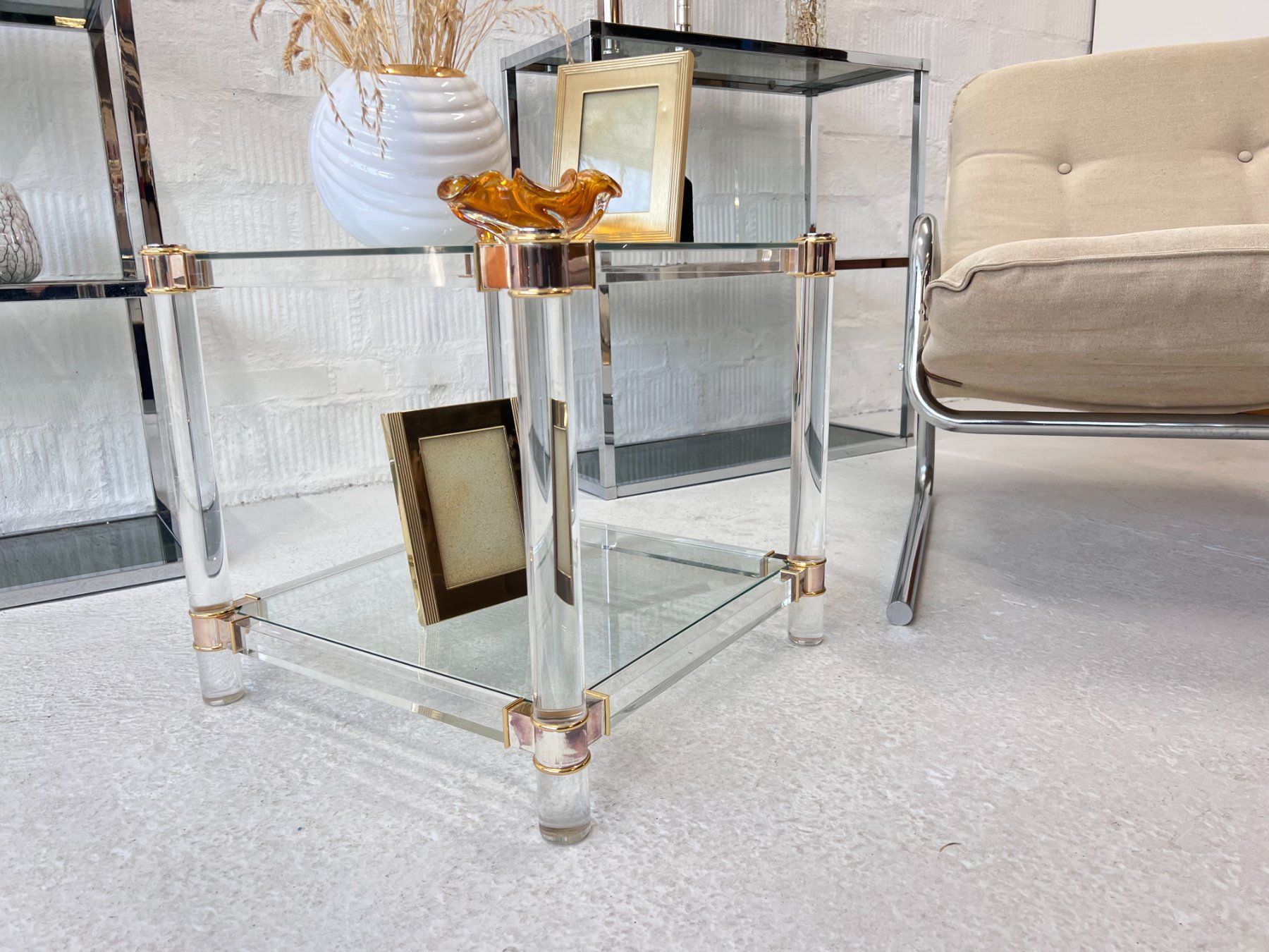 Tavoli: 80er Jahre Beistelltisch - Plexiglas – Usato da Walzenhausen venduto da stilvollwohnen 1