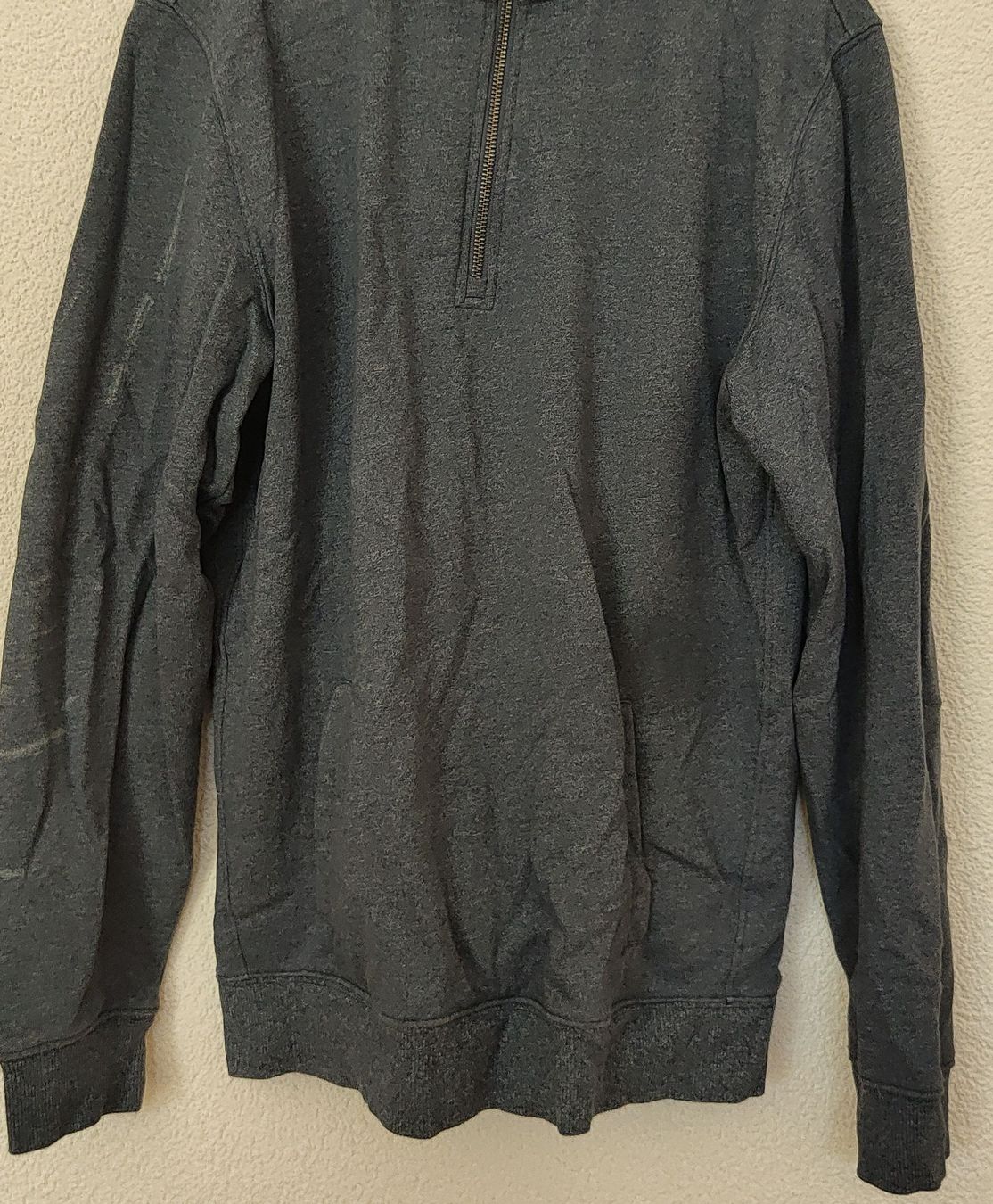 Maglioni & Felpe: Herren Pullover grau mit Reissverschluss gebraucht – Usato da Niederscherli venduto da lavan1996