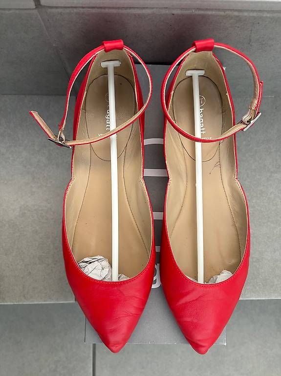 Bagatt Scarpe da donna: Ballerines rouges Bagatt T39 – Usato da Confignon venduto da MVAR