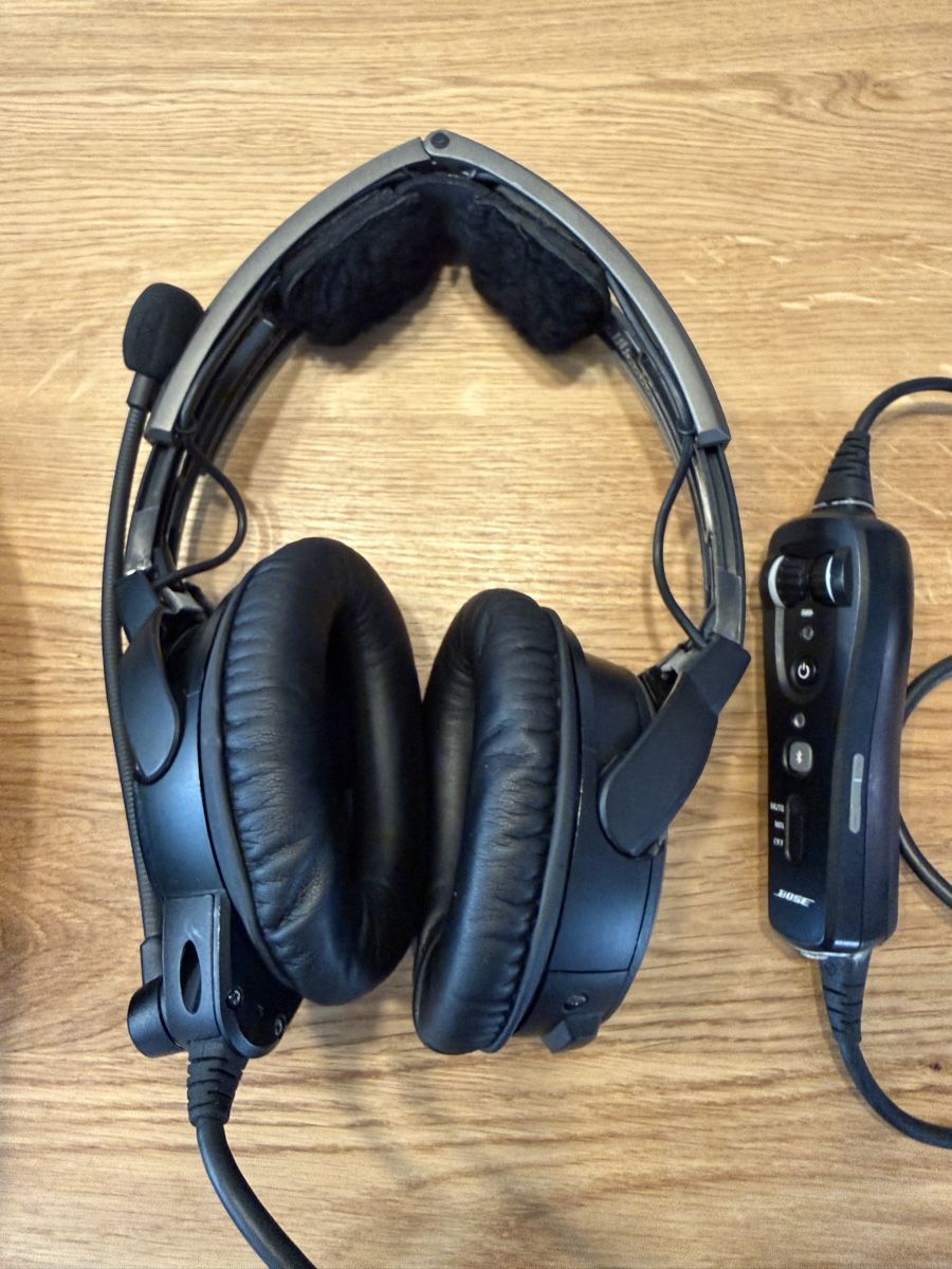 Bose Kopfhörer: Bose A20 Aviation Headset mit Bluetooth – Gebraucht aus Zürich von SugarZebra 1
