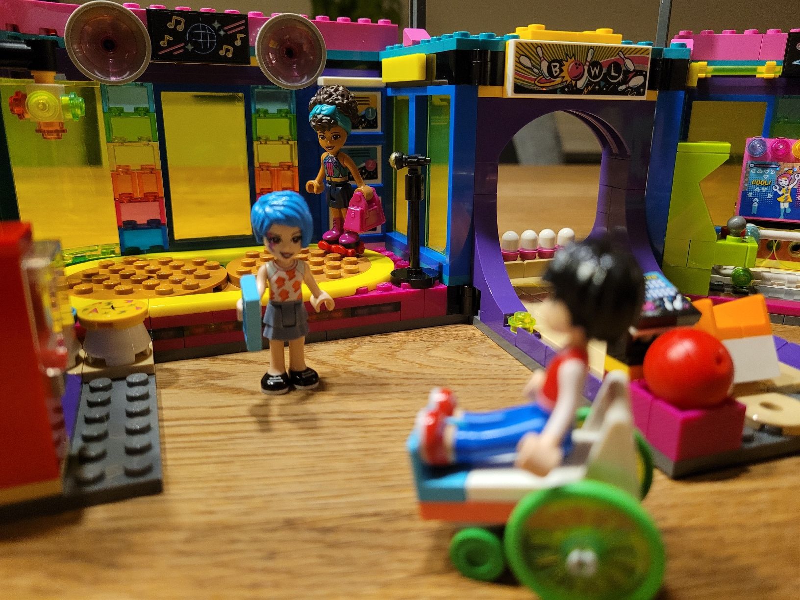 Lego Kit di costruzioni: LEGO Friends 41708 - Roller Disco Arcade - Komplett! – Usato da Oberhasli venduto da Chrisch1 3