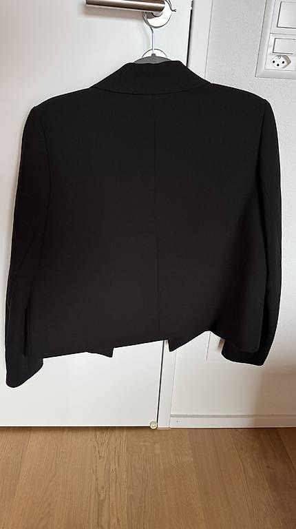 Jacken: SCHWARZER BLAZER, WHITE LABEL, GR. 38 – Gebraucht aus Othmarsingen von yot_ds5b 1