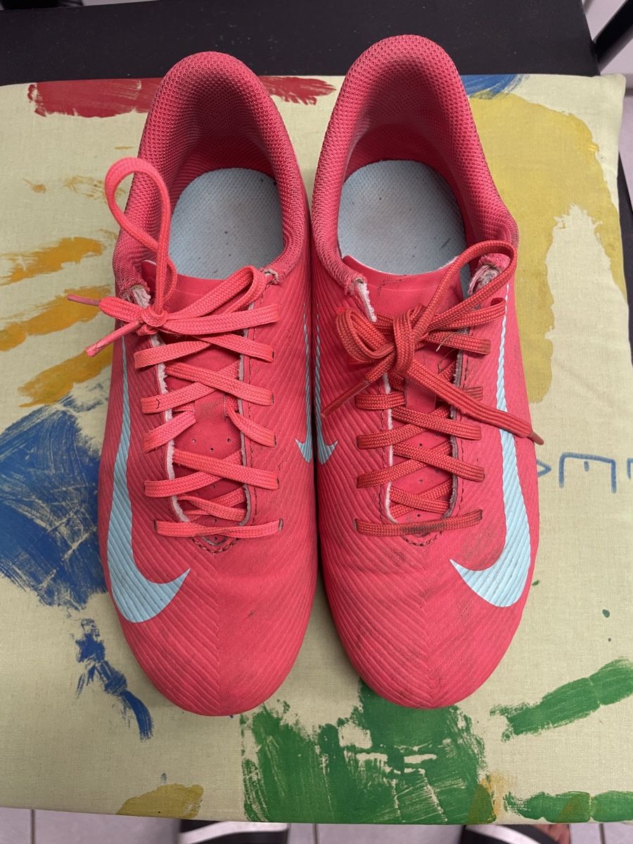 Nike Scarpe da uomo: Fussball Schuhe Nike – Usato da Gudo venduto da sox80