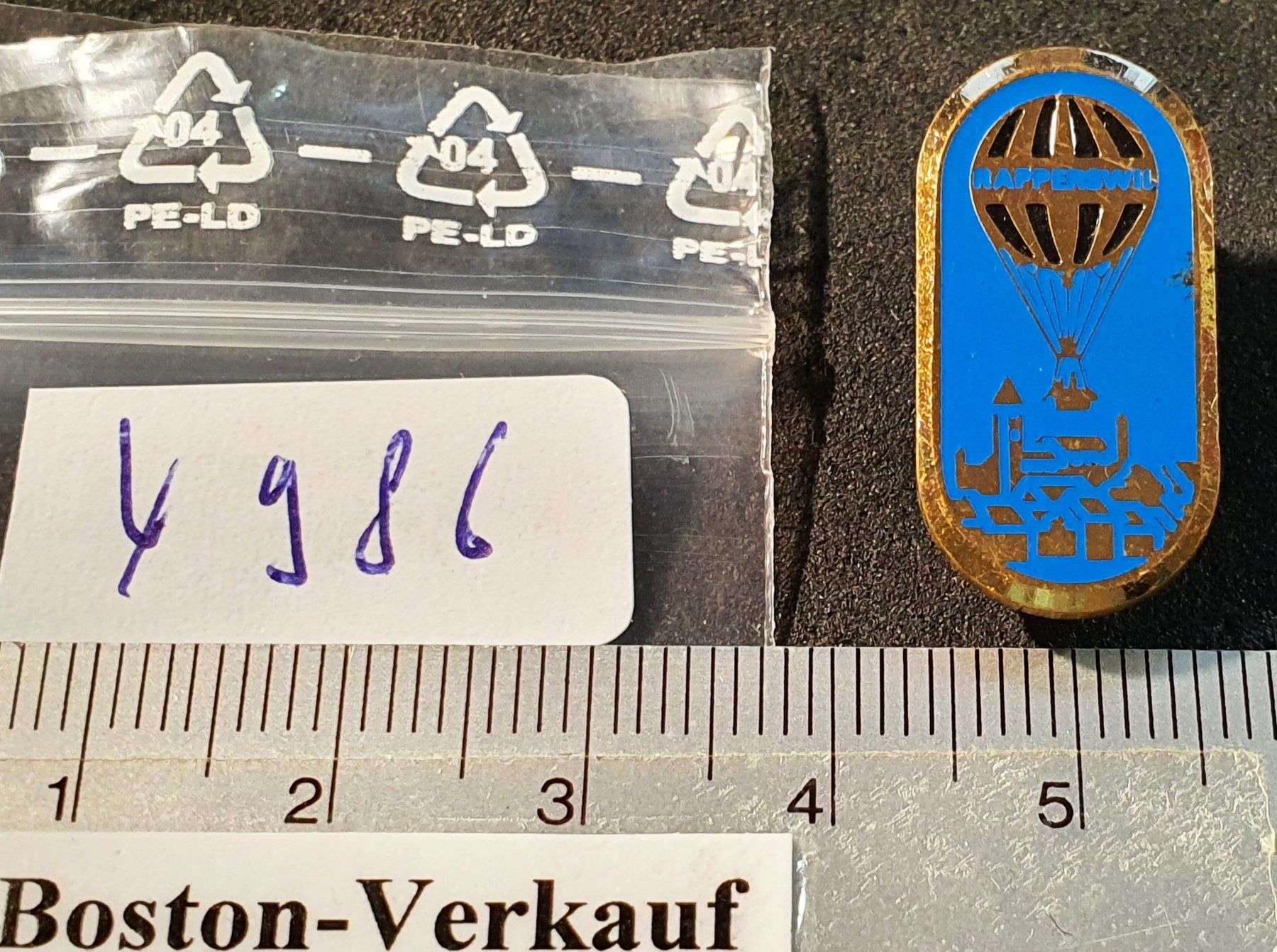 Placchette & Badge: Y986 - Brosche Ballon Rapperswil – Usato da Reinach BL venduto da Boston-Verkauf 2