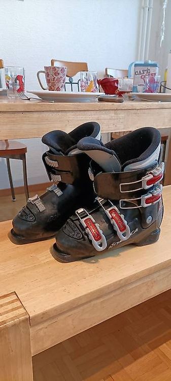 Chaussures garçon: Chaussures de skis taille 35/36 – D'occasion à Genève par asteroide01 3