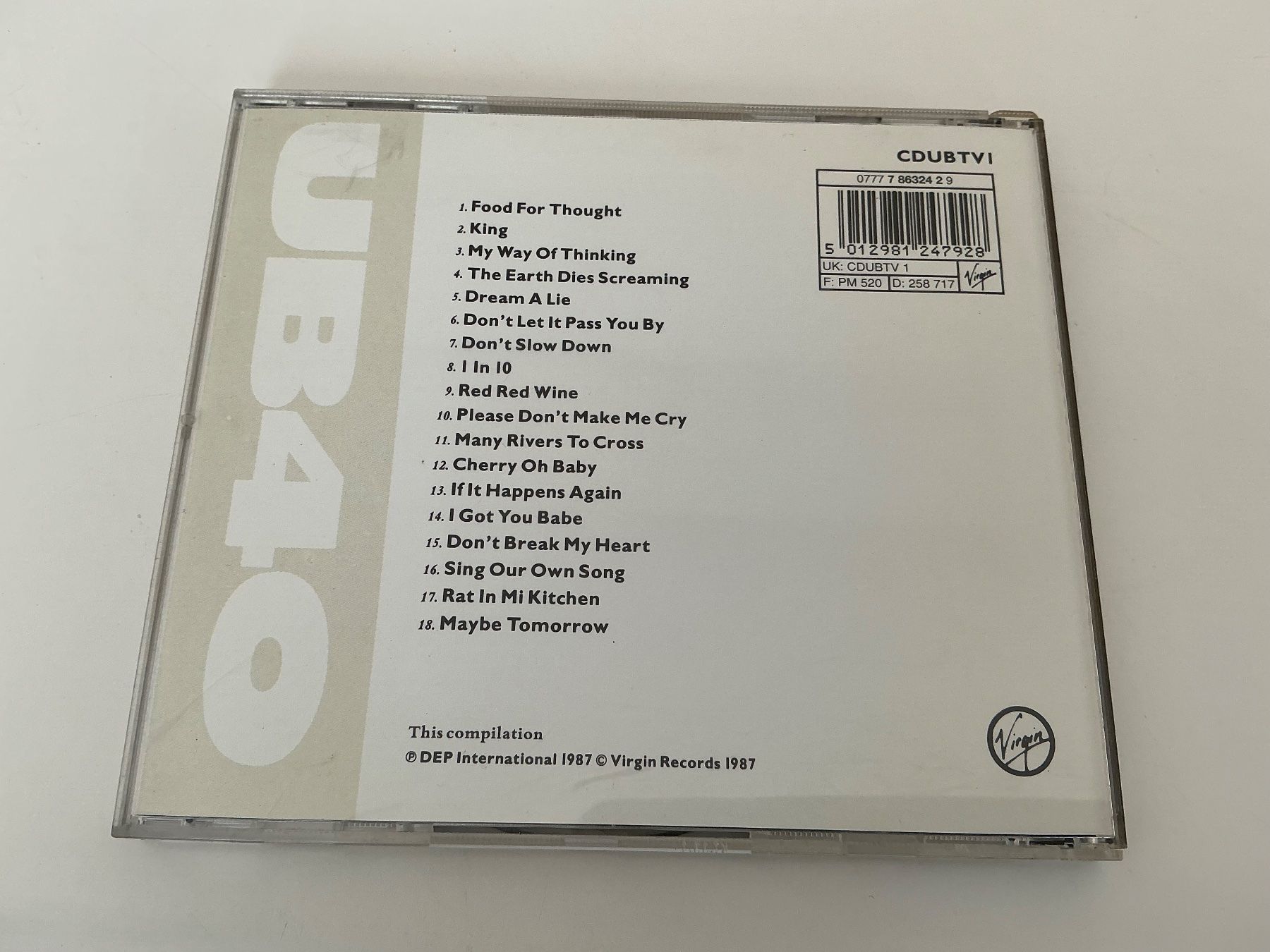 CD: The Best of UB 40 / Volume One / 1987 – Usato da Dübendorf venduto da Troll_88 1