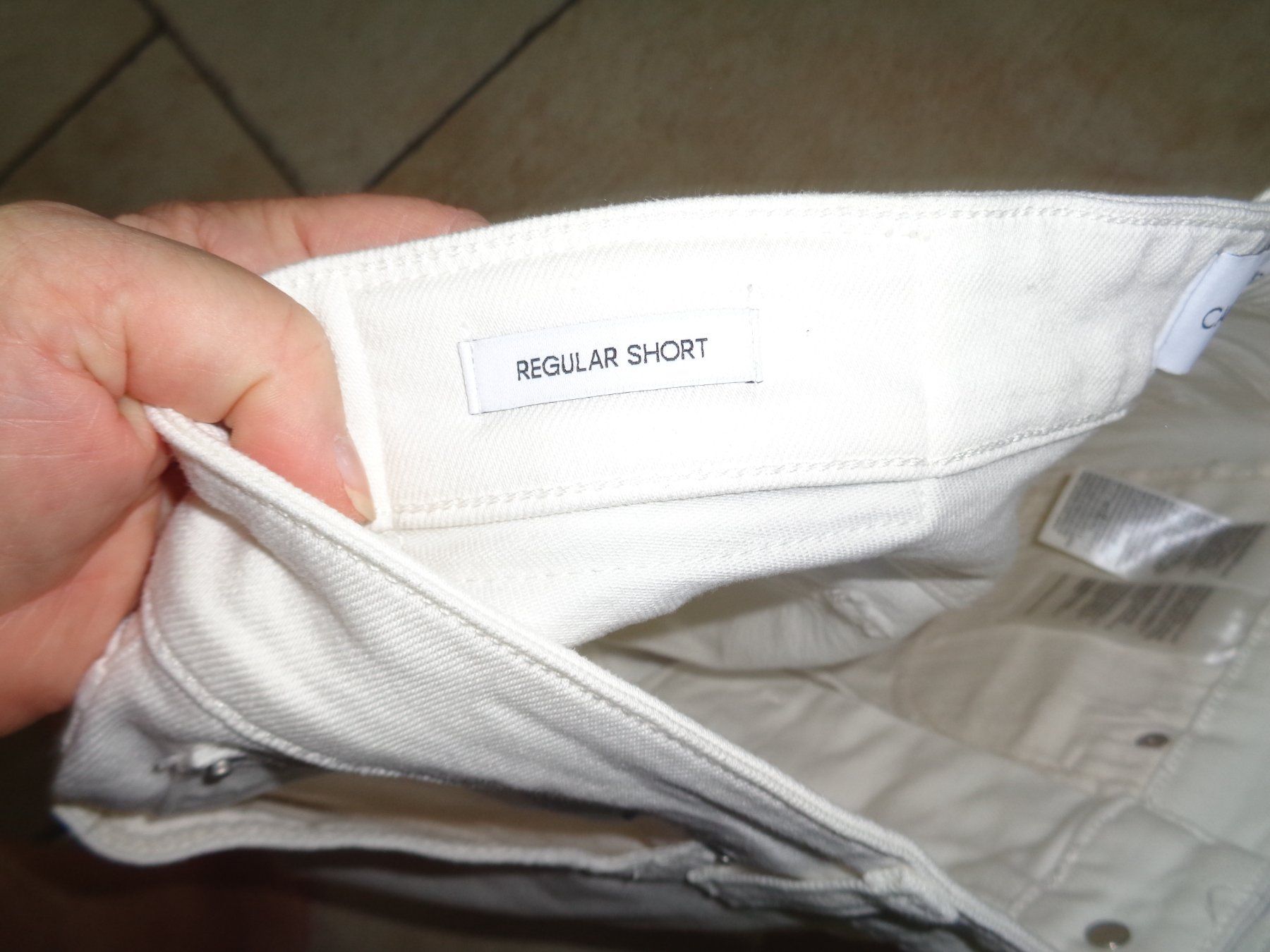 Calvin Klein Pantaloni: Shorts  Calvin Klein  Grösse W32 – Usato da Kreuzlingen venduto da Robi-2003 4