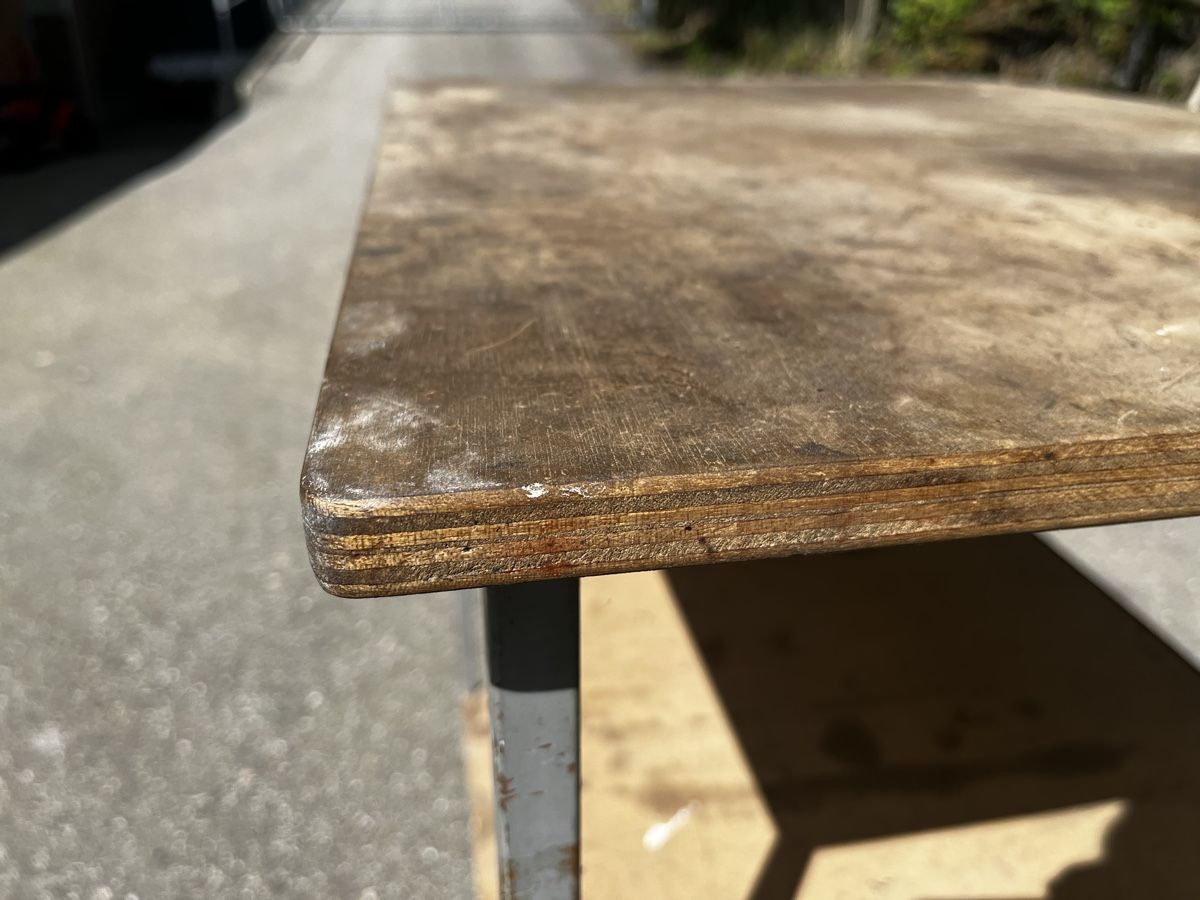 Werkbänke: Werktisch / Werkstatt / Arbeitsplatte – Gebraucht aus Hergiswil LU von -wipi- 3