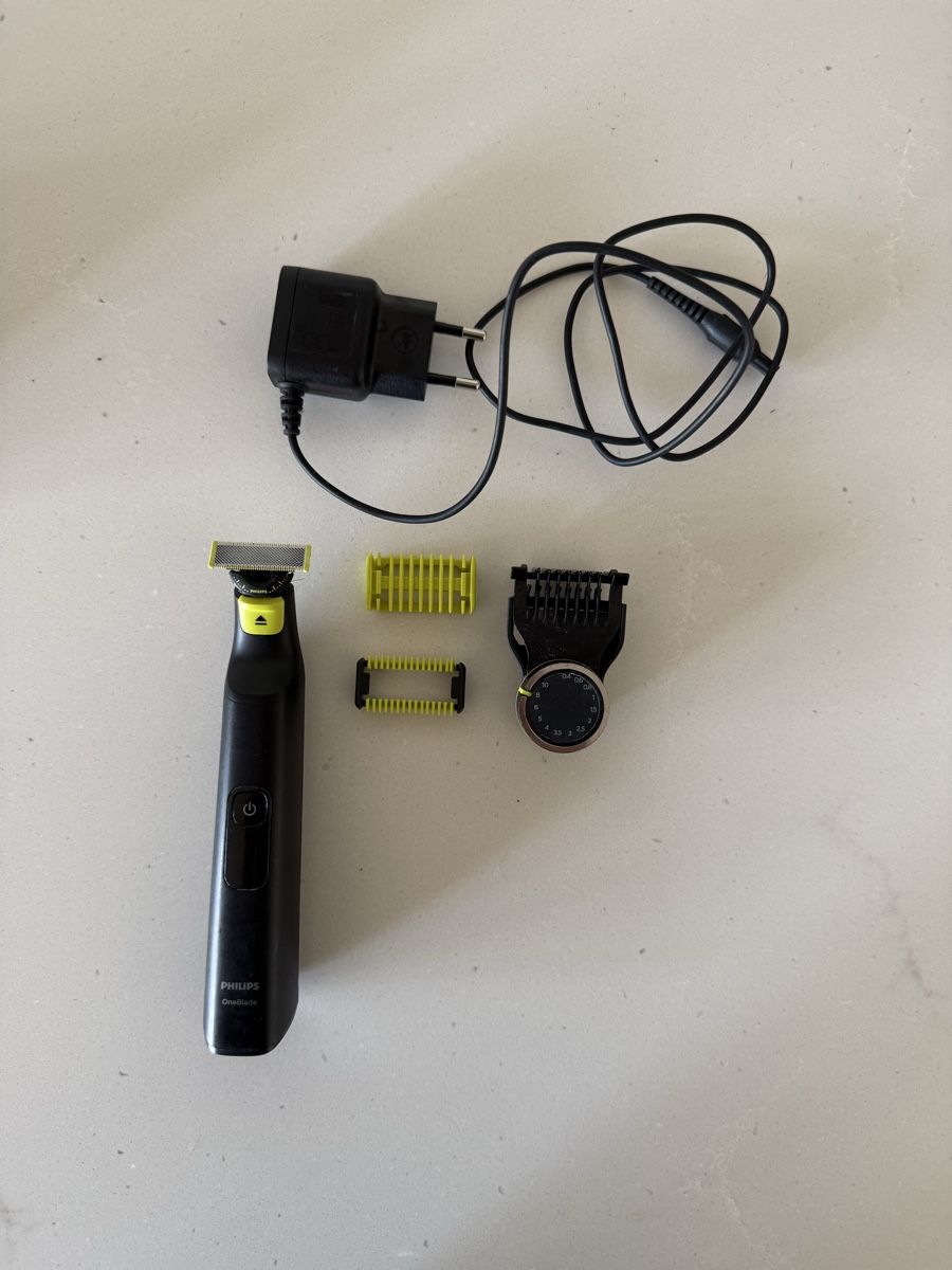 Action Cam: OneBlade Pro 360 Face + Body with all accesories – Nuovo (secondo la descrizione) da Zürich venduto da Franciscoperez