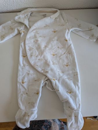 3 Baby-Schlafanzüge – Grösse 3 Monate (59 cm)