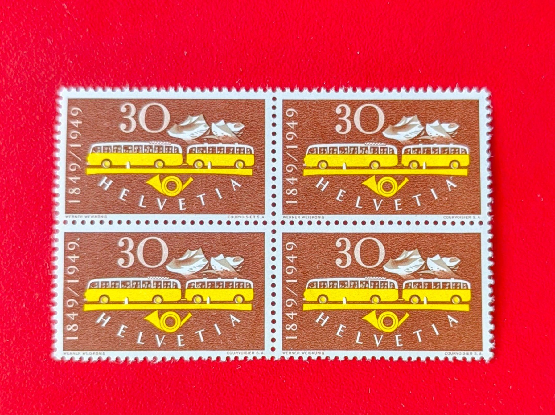 Tutti i francobolli: 100 JAHRE E. POST 293 POSTAUTO VIERERBLOCK 1949** POSTFRISCH – Nuovo (secondo la descrizione) da Düdingen venduto da Quartierstrasse