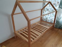 Lit cabane pin massif 90x200cm FSC Stoudman Creations