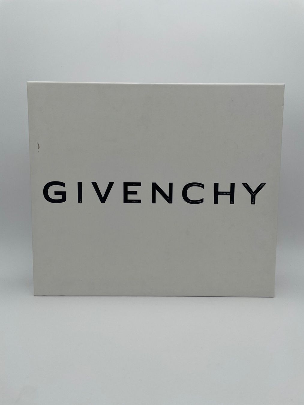 Givenchy Scarpe da donna: Givenchy  GIV 1 Croc-Effect Low Top Sneaker EU 40 Schwarz – Usato da Zürich venduto da shoe_shop 7