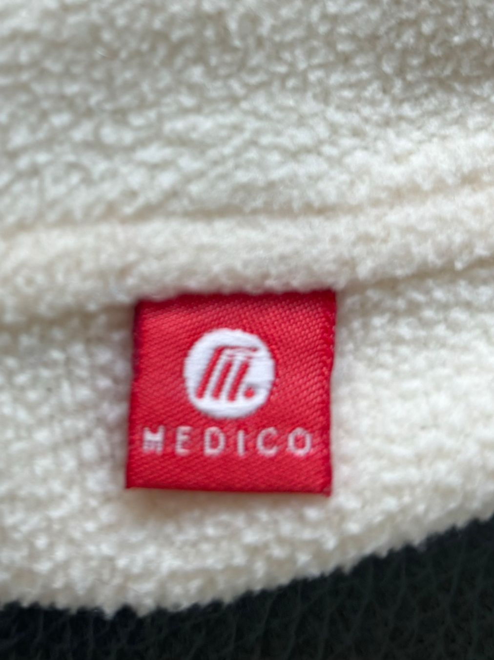 Maglioni & Felpe: Medico Fleece Damenpullover, Gr. 40 – Usato da Zürich venduto da Iva_Nova 1