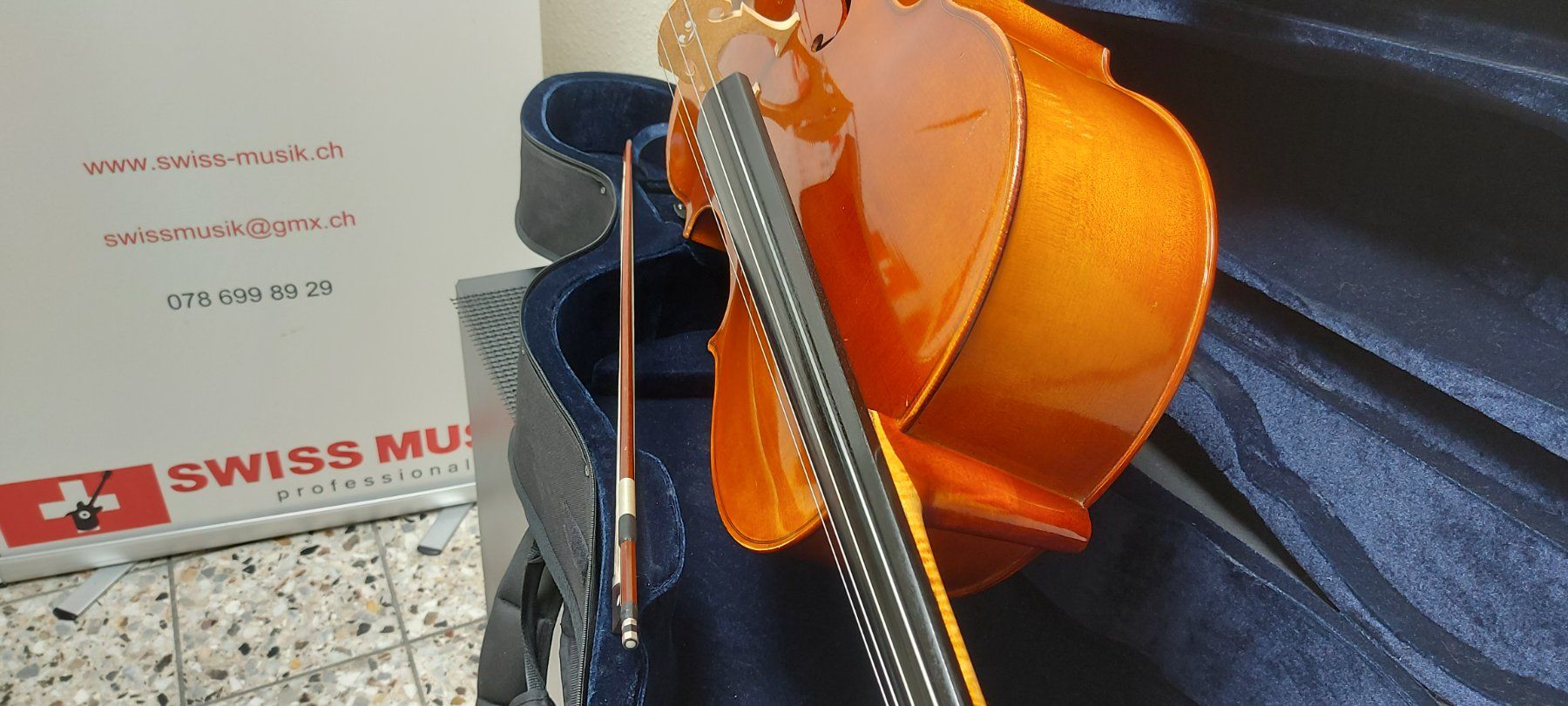 Strumenti musicali: 4/4 Cello Antonius Stradivarius made in germany mit service – Usato da Glattbrugg venduto da Swissmusik 2
