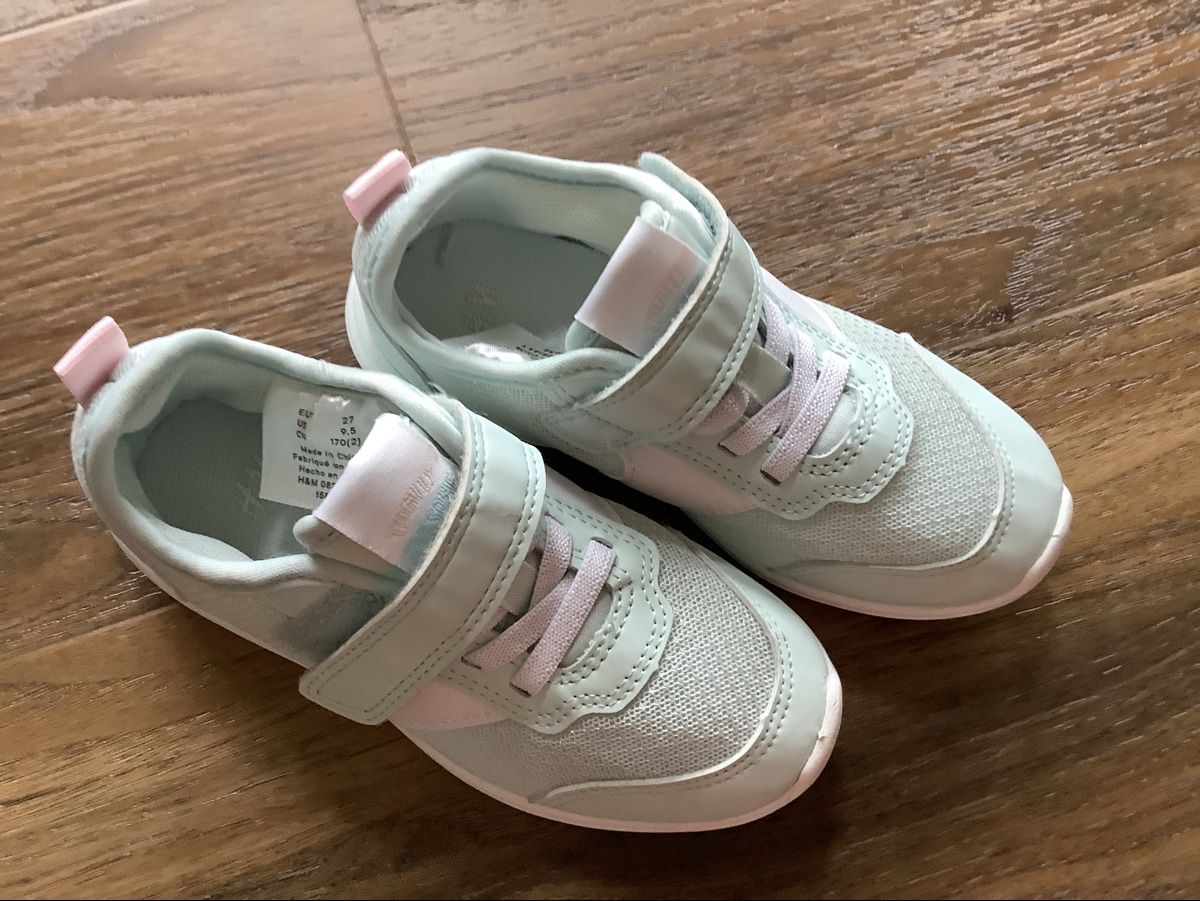 Scarpe per ragazze: Mädchen Schuhpaket  – Usato da Walzenhausen venduto da Thomas0891