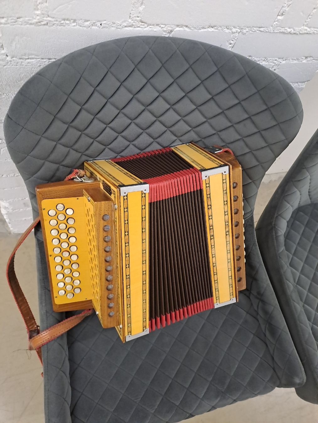 Strumenti musicali: schwyzerorgeli ton B – Usato da Villeneuve venduto da BibiVintage 5