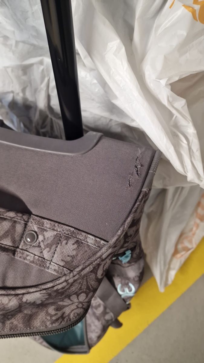 Dakine Reisekoffer: Koffer – Gebraucht aus Wald ZH von jul_q5j8 3