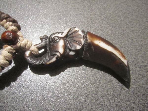 Catenine: Kette mit Anhänger Elefantenkopf – Usato da Zürich venduto da abraxas1291 1