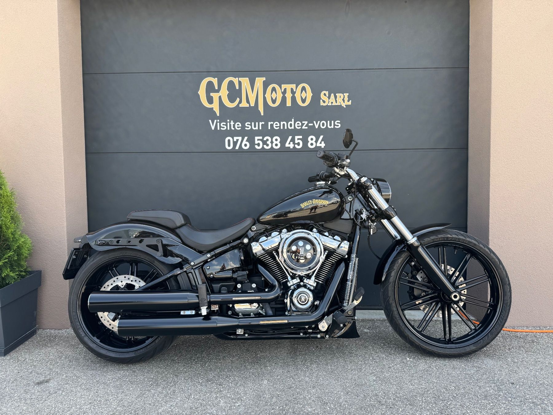 Harley-Davidson Chopper: Harley Davidson Breakout 107 35kW LEASING POSSIBLE – Usato da Echallens venduto da HD90