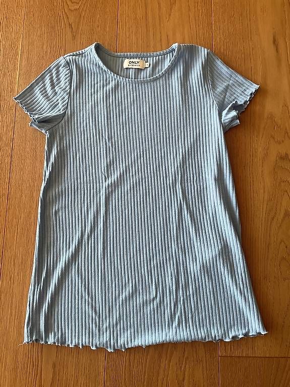 T-shirt: Schwangerschaftsshirt von Only Maternity, Grösse S – Usato da Grub AR venduto da fab_hzc7 3