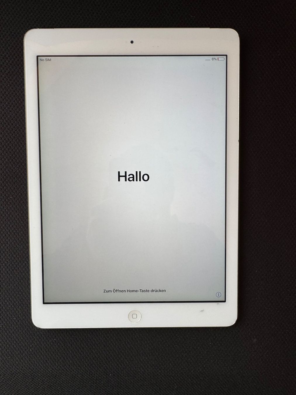 Tablet PC: iPad Air – Defekt aus Adliswil von Busys