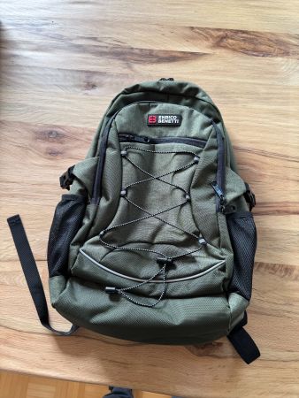 Rucksack Enrico Benetti Khaki wie neu