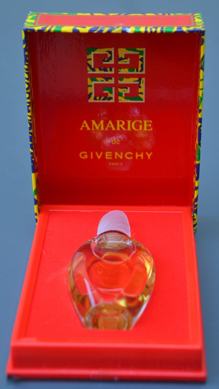 Givenchy Profumi & Eau de Toilette: Amarige Givenchy Parfum 7ml Vintage – Nuovo (secondo la descrizione) da Collonges venduto da arashee 1