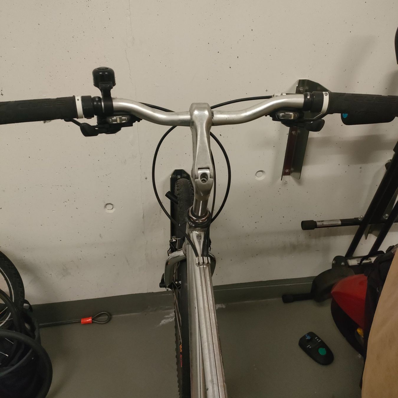 Biciclette: Mountainbike unisex – Usato da Kilchberg ZH venduto da evahug 1
