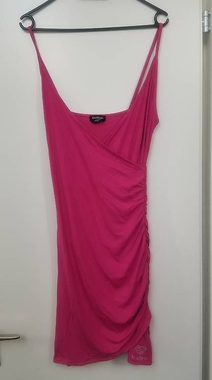 Vestiti: Kleid von Bebe, Gr. M, neu – Nuovo (secondo la descrizione) da Opfikon venduto da rockqueen666