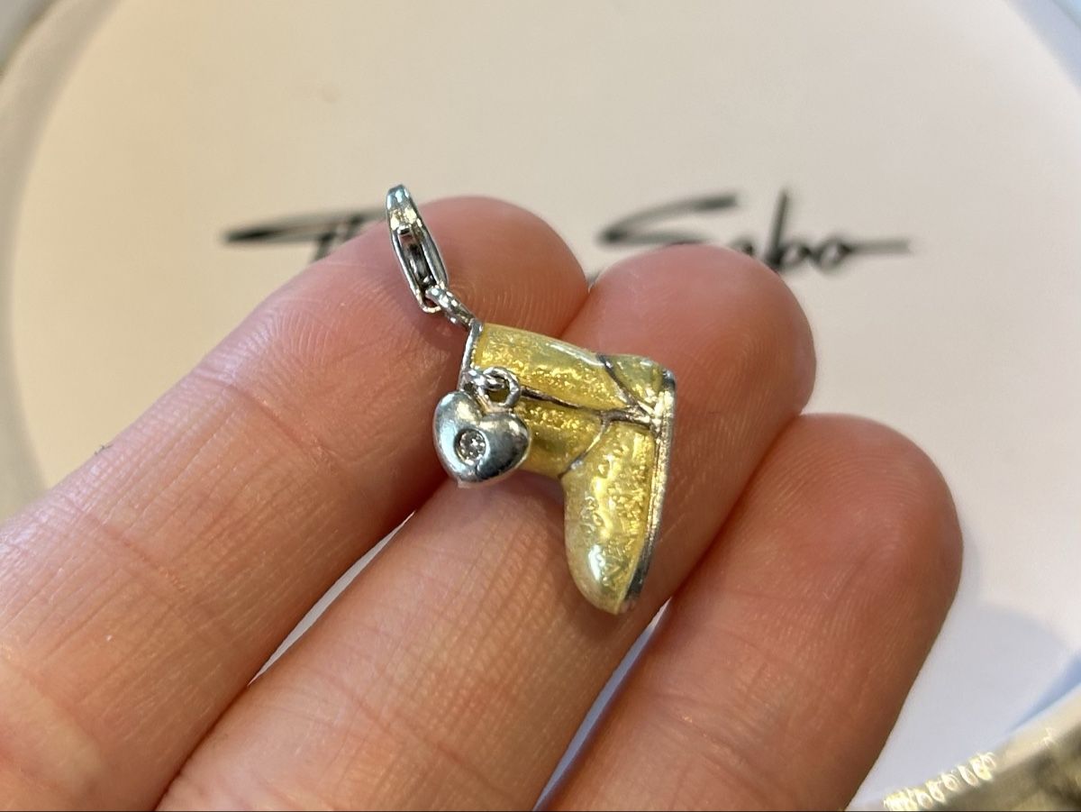Thomas Sabo Ciondoli: Thomas Sabo Charm UGG Boot mit Herz 💛 925er Silber – Usato da Itingen venduto da Kiiwi03 1
