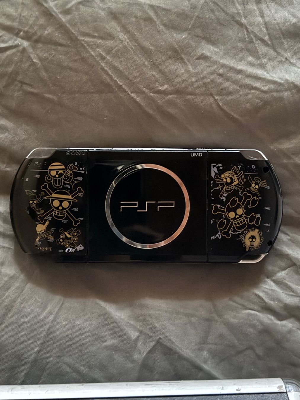 Sony Console: PSP ONE PIECE LIMITED EDITION SLIM – Usato da Spreitenbach venduto da Sassa7 4