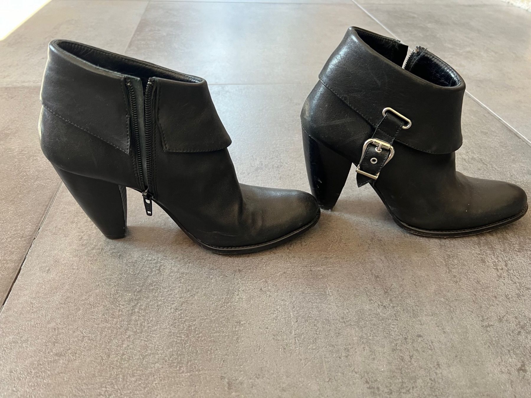 Navyboot Scarpe da donna: Tolle Navyboot Stiefeletten 37 zum Schnäppchenpreis – Usato da Zürich venduto da efae