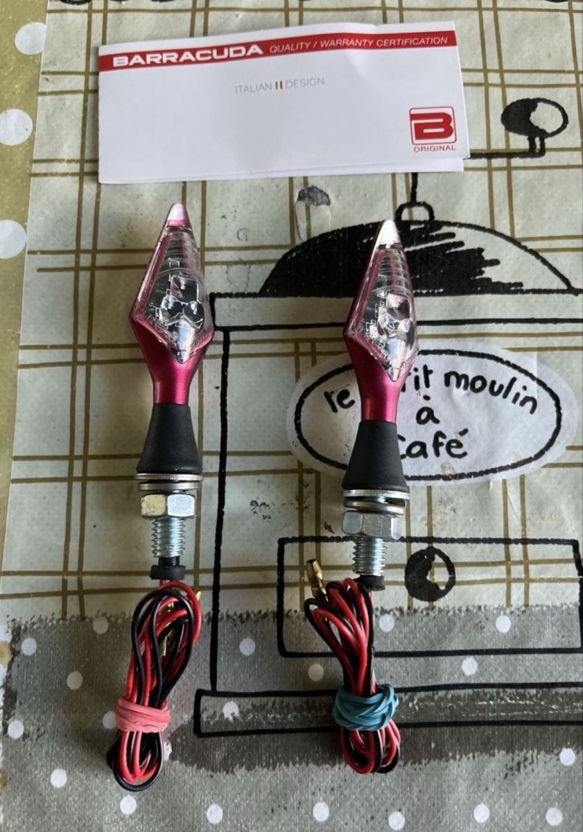 Alle Motorradersatzteile: Frecce led e supporti Barracuda – Gebraucht aus Arosio von pep_y2gj 2