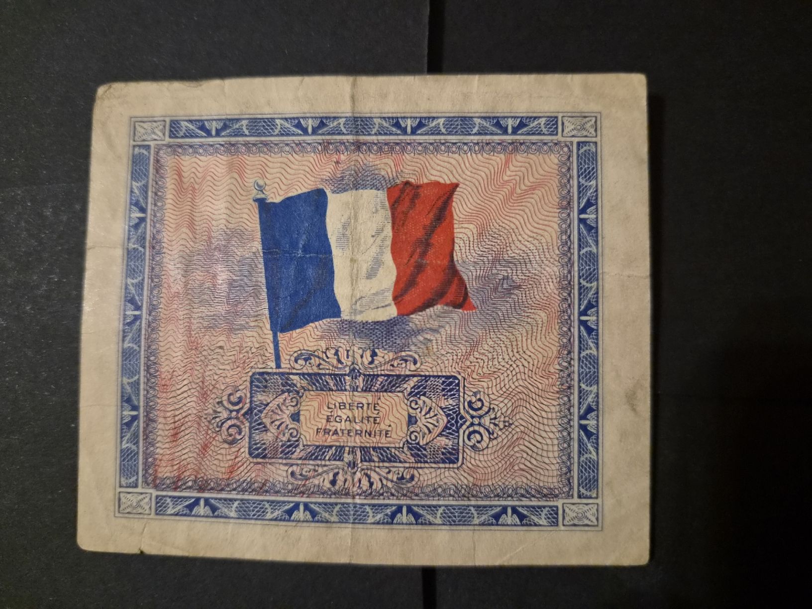 Banconote: France 1944 2 francs P114 – Usato da Versoix venduto da rucio 1