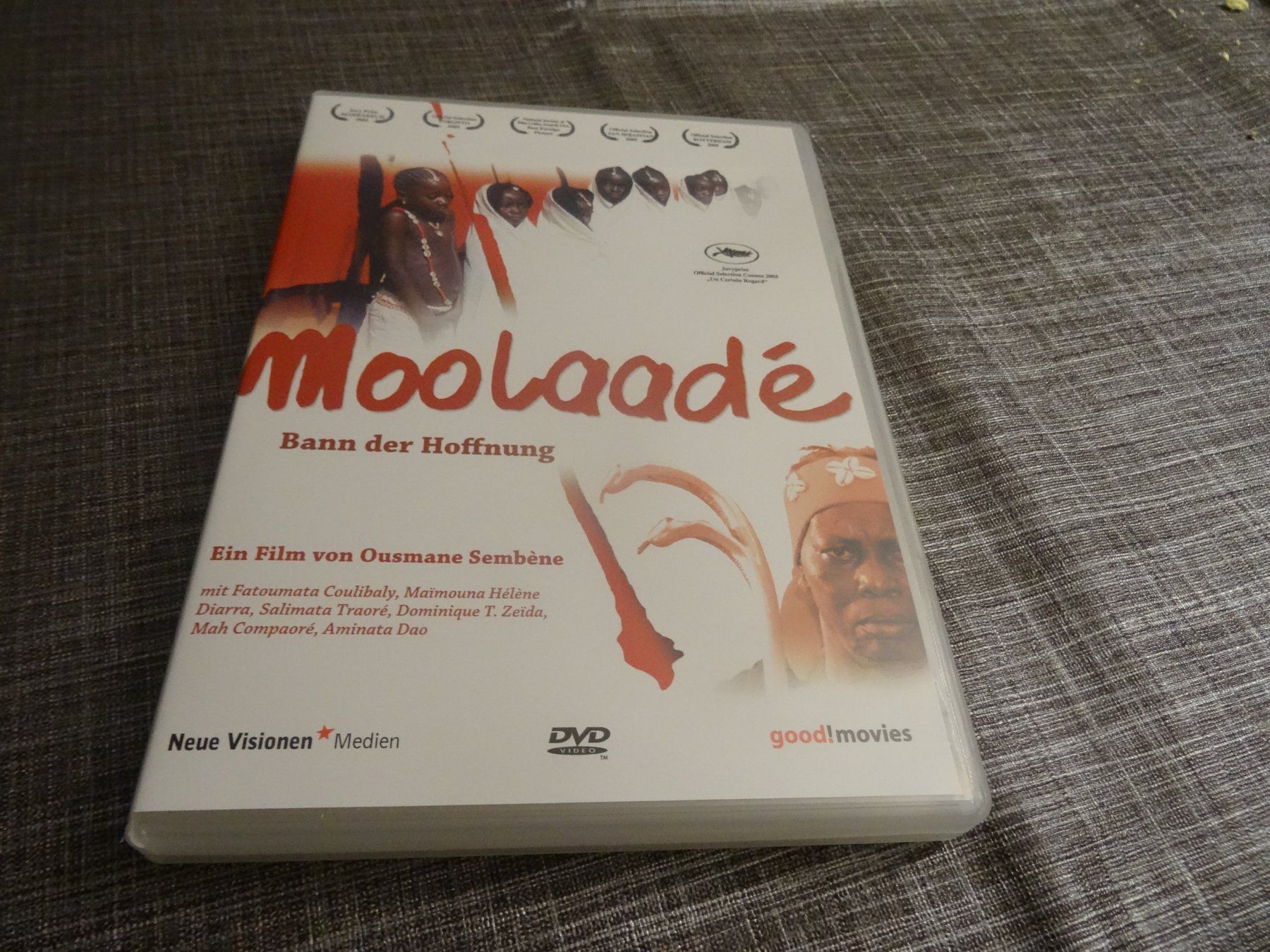 Tutti i DVDs: Moolaadé DVD - Ein Film von Ousmane Sembène – Usato da Olten venduto da Disc-Verkauf