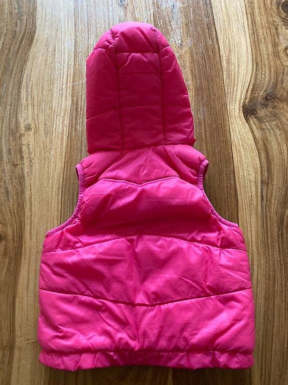 Sonstige Mädchenkleider: ESPRIT Weste Gr. 74 / 80 Pink Gilet – Gebraucht aus Münsingen von Minimalisten 1