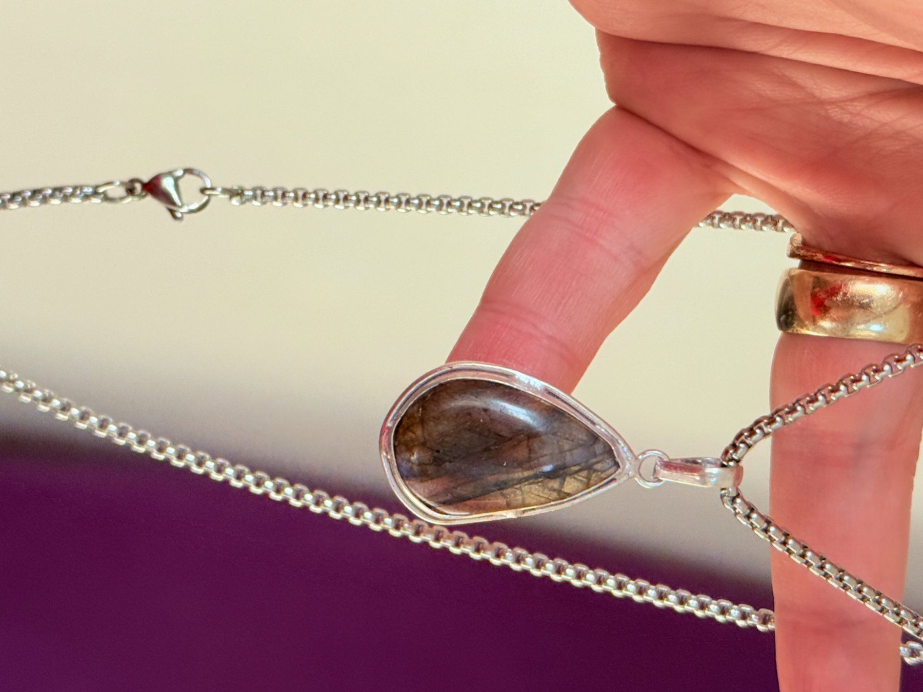 Catenine: Collier élégant avec Labradorite véritable, neuf! – Nuovo e nell'imballaggio originale da Genève venduto da AGBERG 2