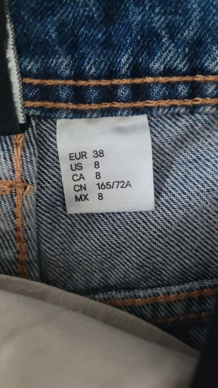 H&M Hosen: Latzhose – Neu (gemäss Beschreibung) aus Neu St. Johann von cim_vv6n 1