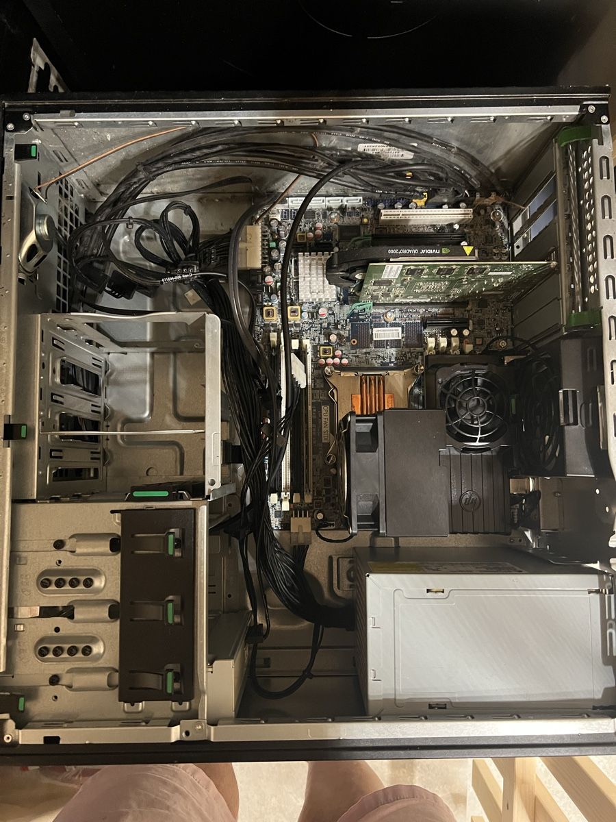 Hewlett Packard PC: 2 x HP Z420 Xeon  – Usato da Fribourg venduto da ger_s2sx 2