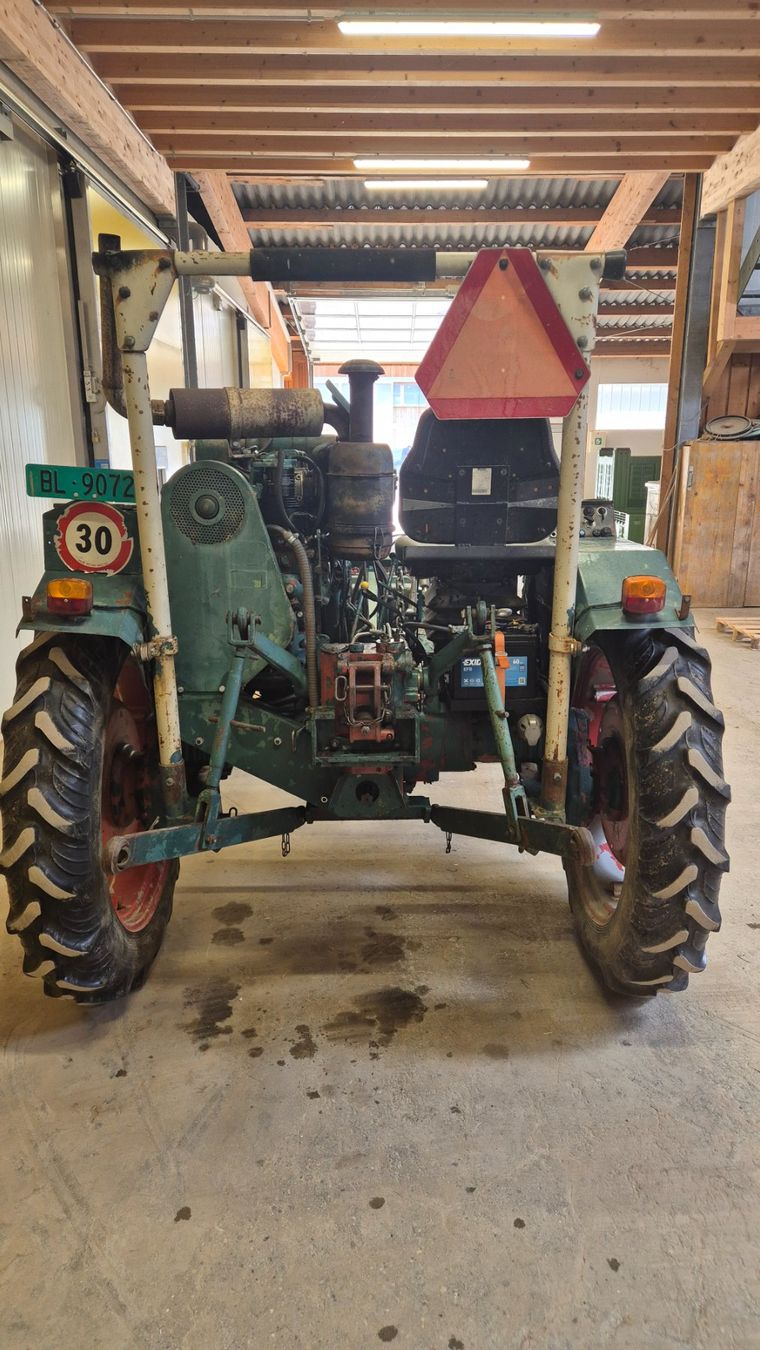 Trattori: Geräteträger/Hacktraktor Schneider GT40 – Usato da Oberwil BL venduto da adr_z5q6 3