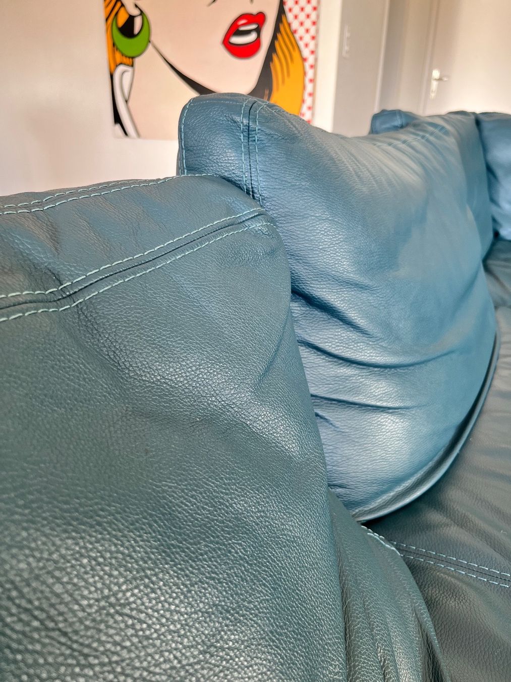 Divani: Sofa cuir bleu canard – Usato da Evilard venduto da Mamarsi 4
