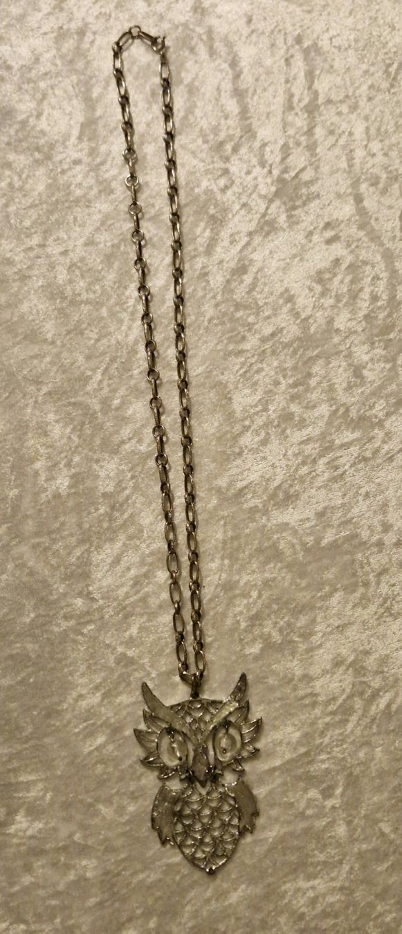 Ketten: Lange Kette: grosse Eule silberfarben mit beweglichen Augen – Gebraucht aus Zürich von silver-team 4