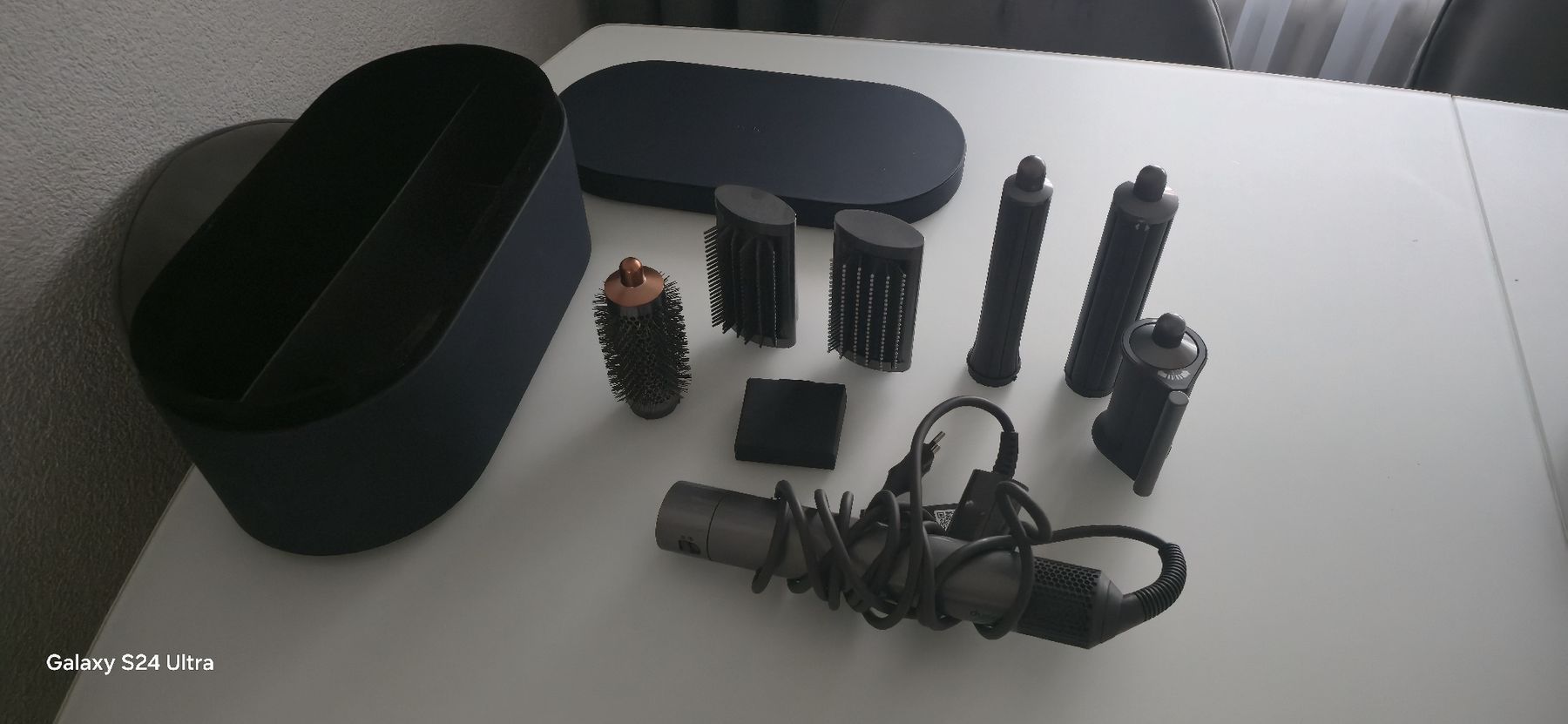 Dyson Piastre & Arricciacapelli: Dyson Airwrap Complet Long – Nuovo (secondo la descrizione) da Lenzburg venduto da Adi_H88SS 2