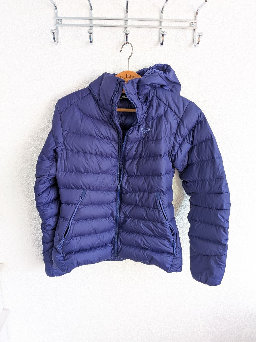 Arcteryx Giacche: hochwerige, leichte Daunenjacke – Nuovo (secondo la descrizione) da Burgdorf venduto da Arielle68