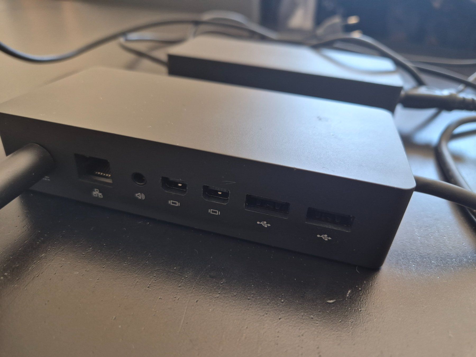 Microsoft Docking station: Microsoft Surface Dock inkl. Netzteil – Usato da Liebefeld venduto da 2tehand 1