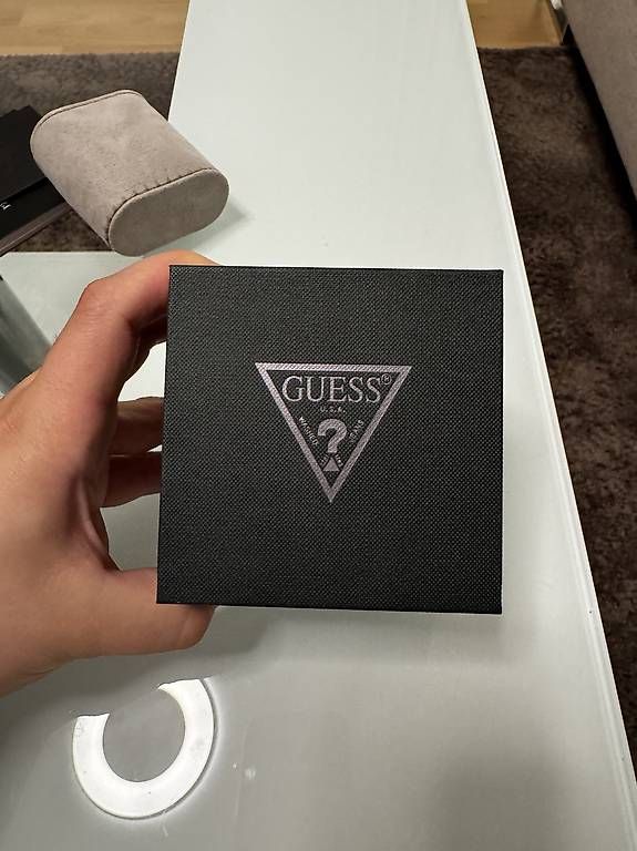 Guess Orologi: GUESS Chronograph Leder | Mit Box & Frische Batterie – Nuovo (secondo la descrizione) da Kriens venduto da Fraxons 2