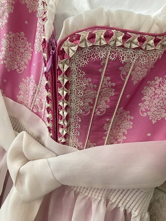 Vestiti: Krüger Dirndl Gr. 36, Neu – Usato da Lyss venduto da stubenwagen 2
