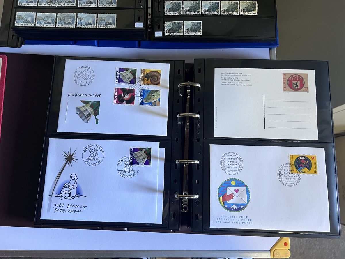 Tutti i francobolli: Briefmarken Sammlung in Alben (4) – Usato da Glattfelden venduto da maa_qcj8 2